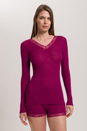 Женская водолазка из шерсти