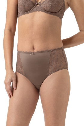 Женские трусы-слипы с кружевом на высокой посадке 